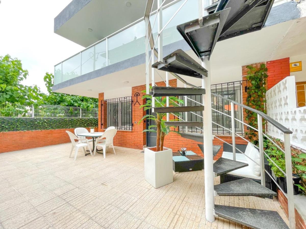 סאלו Apartamentos Calamari 1 & 2 מראה חיצוני תמונה