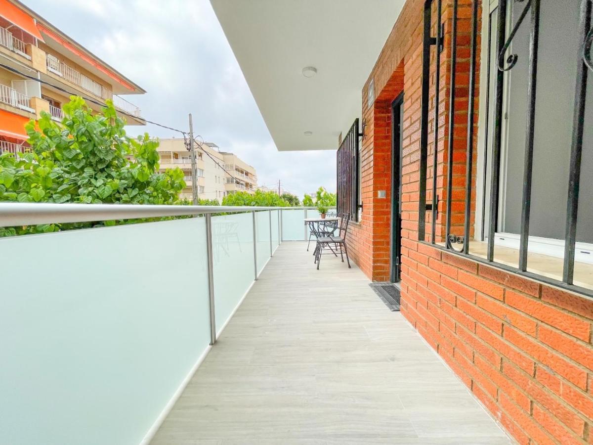 סאלו Apartamentos Calamari 1 & 2 מראה חיצוני תמונה