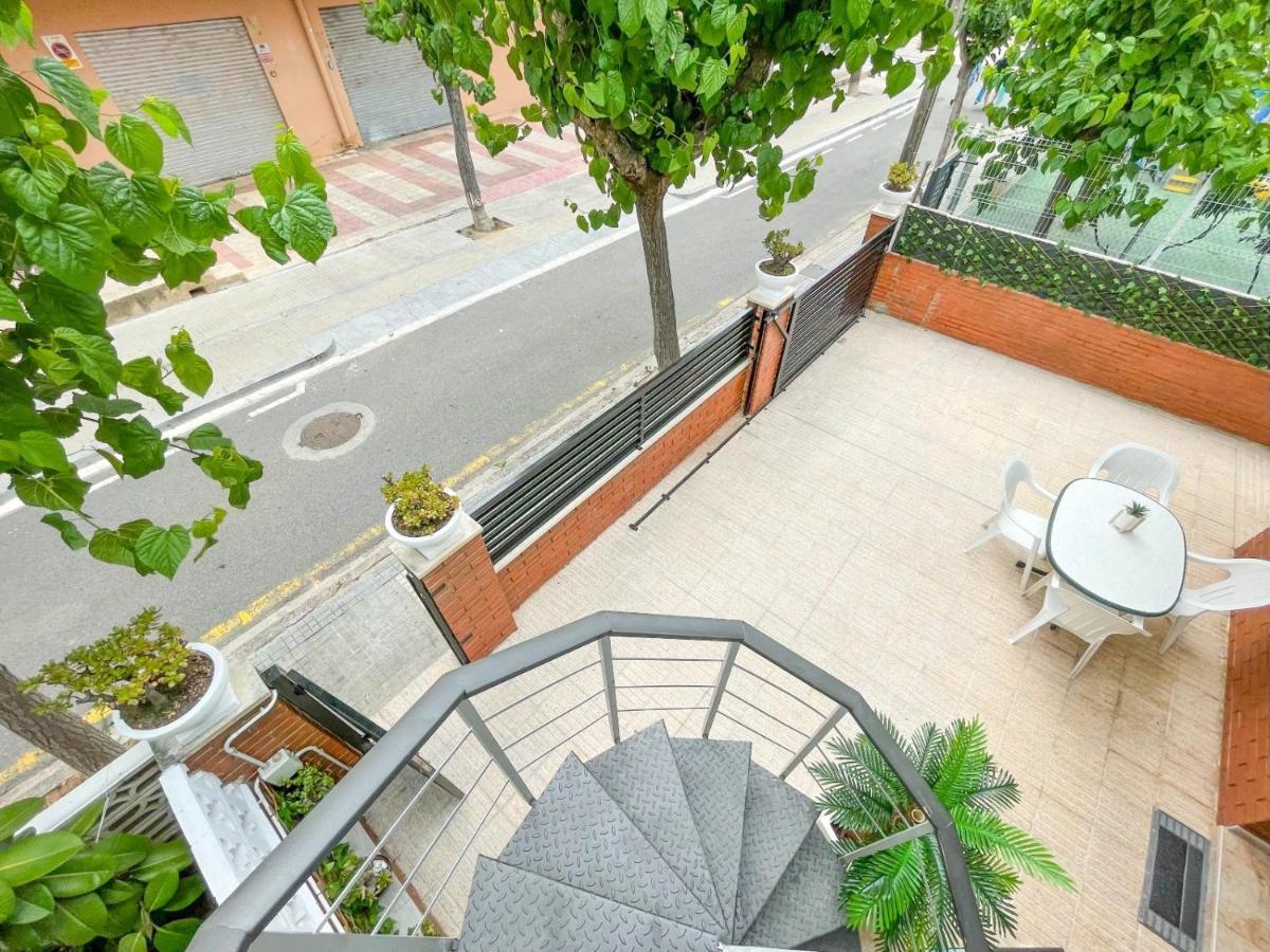 סאלו Apartamentos Calamari 1 & 2 מראה חיצוני תמונה